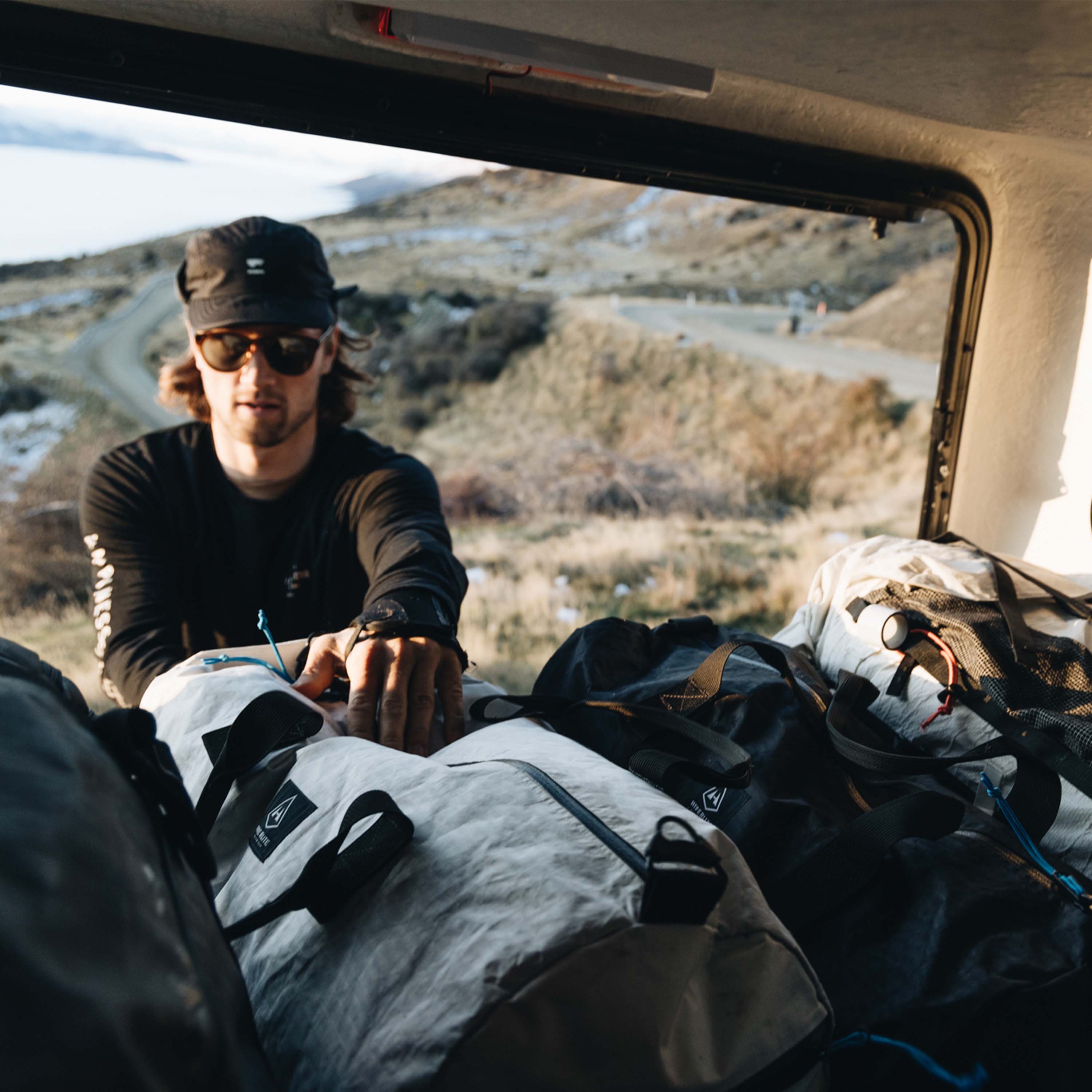 Approach Duffel 30 - Image 9